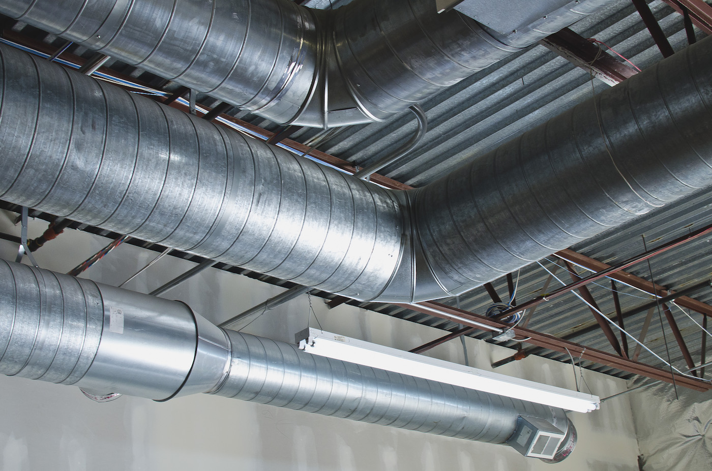 Detect and Address Ductwork Issues Before Summer Rolls Around North