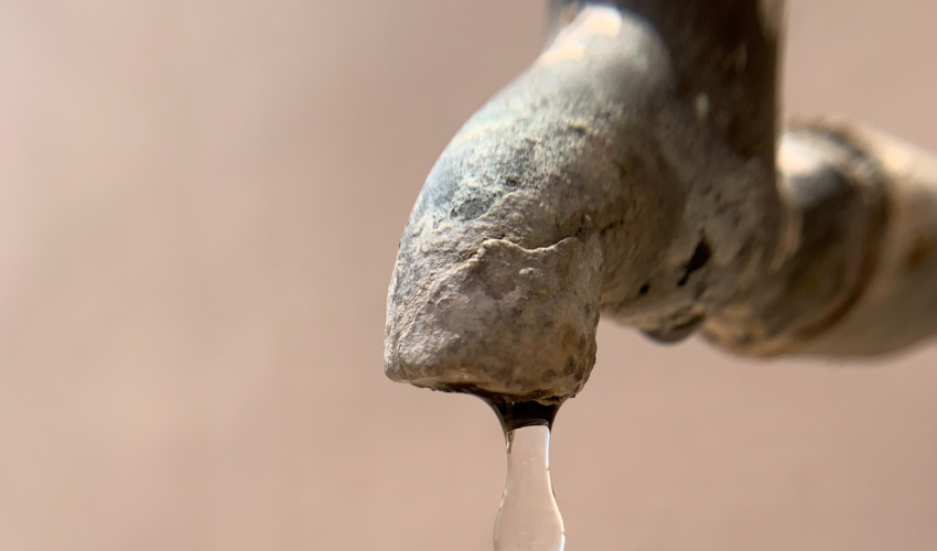 corroded faucet